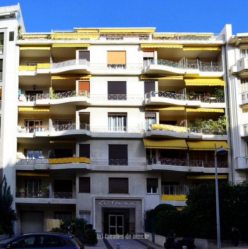 Les Anémones