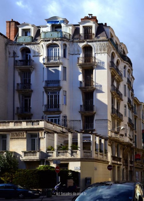 Palais Adrien Rey