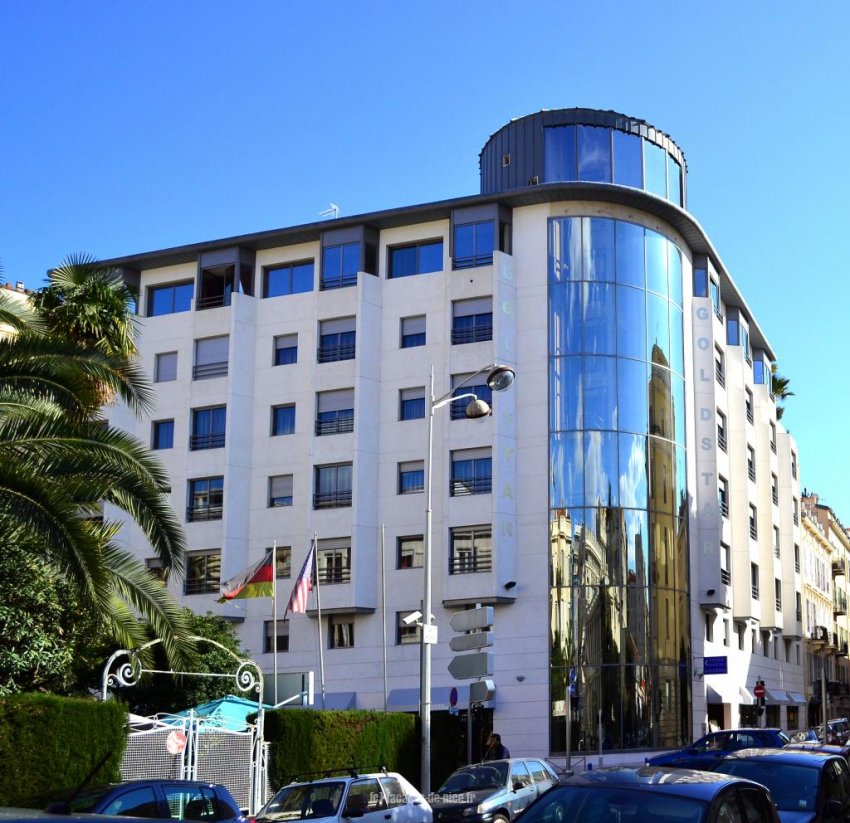 Hôtel Goldstar