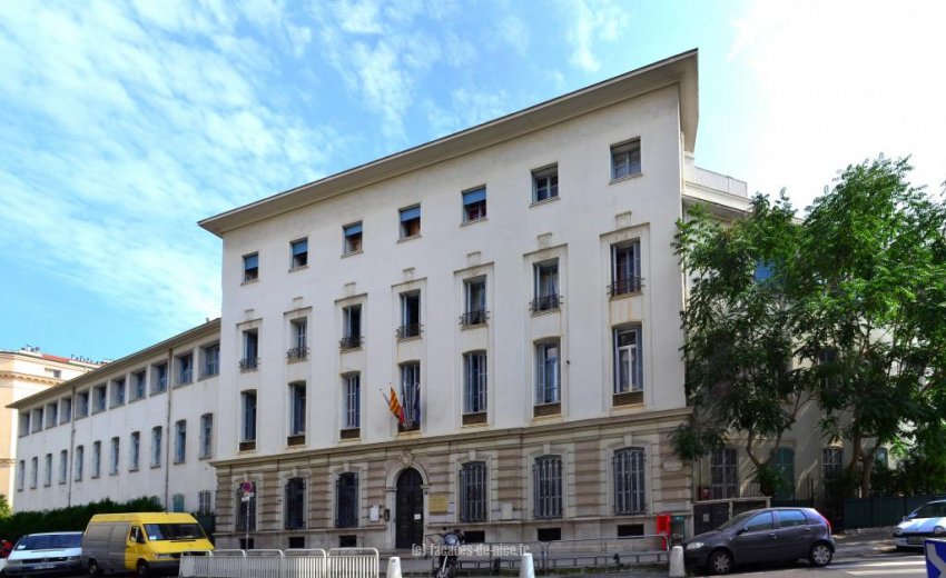 Lycée Albert Calmette